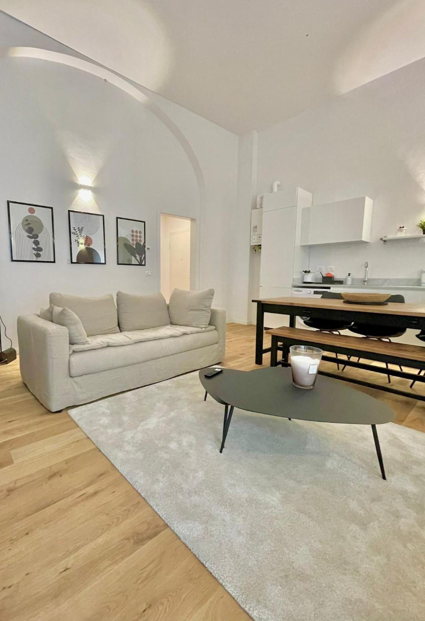 ליבורנו I Marmi New Royal Design Apartment מראה חיצוני תמונה